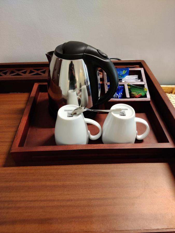 Hotel Issacs Residency Munnar Zewnętrze zdjęcie