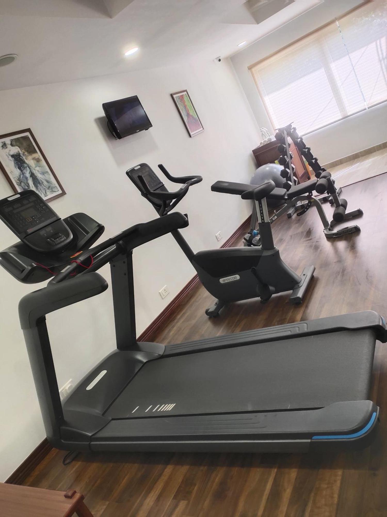 Hotel Issacs Residency Munnar Zewnętrze zdjęcie